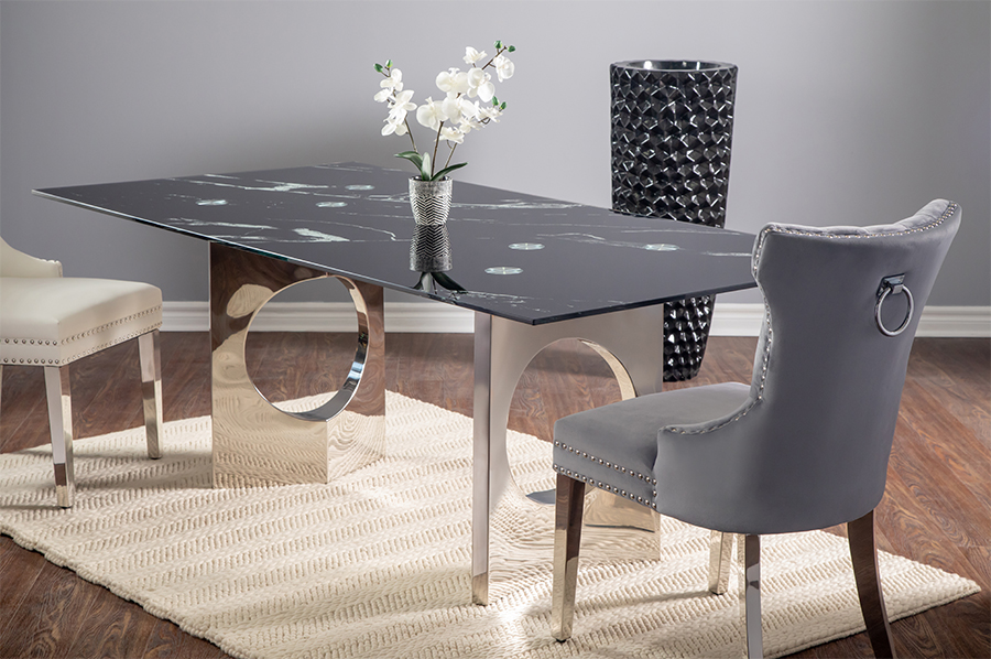 Silver Brighten Dining Table